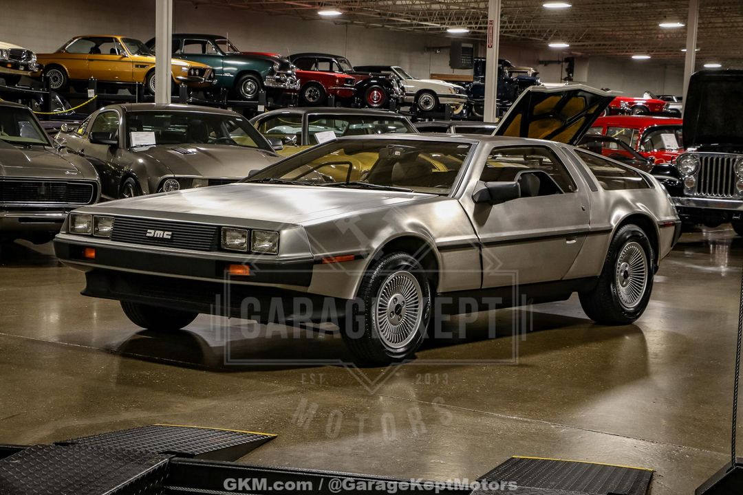 1981 DeLorean DMC-12