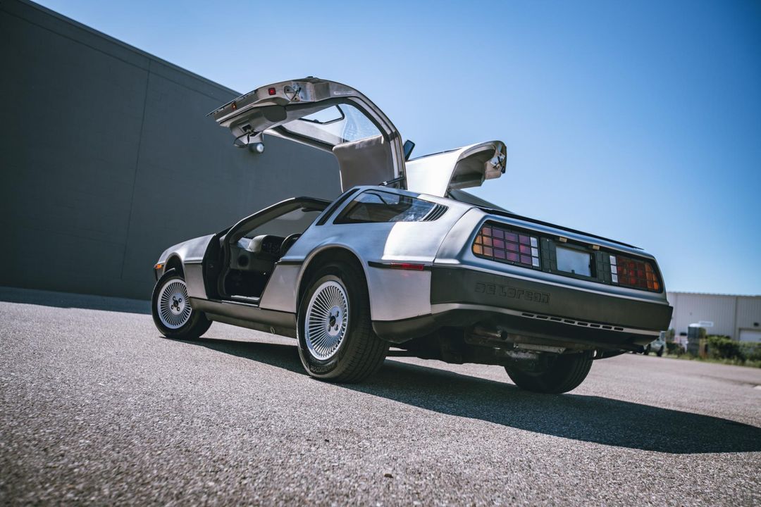 1981 DeLorean DMC-12