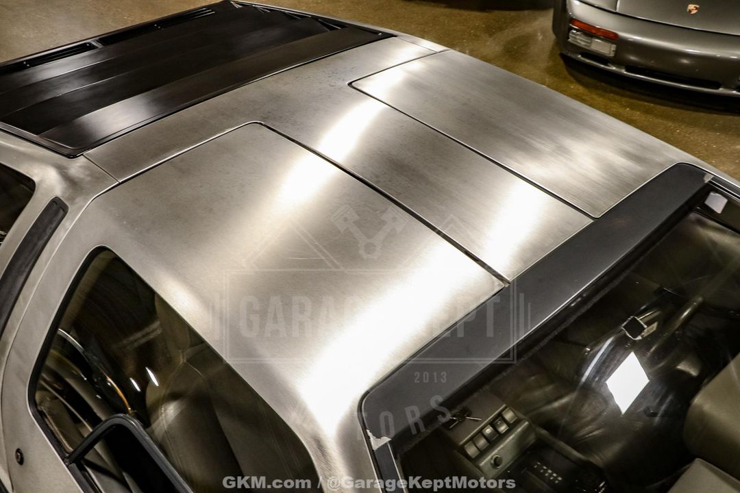 1981 DeLorean DMC-12