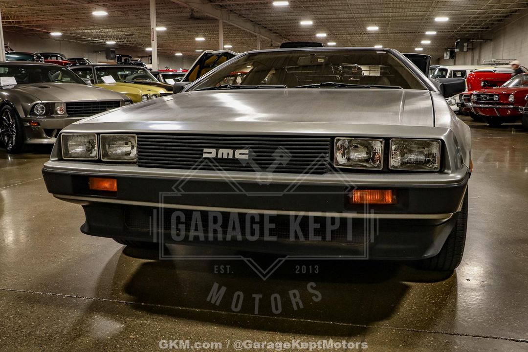 1981 DeLorean DMC-12