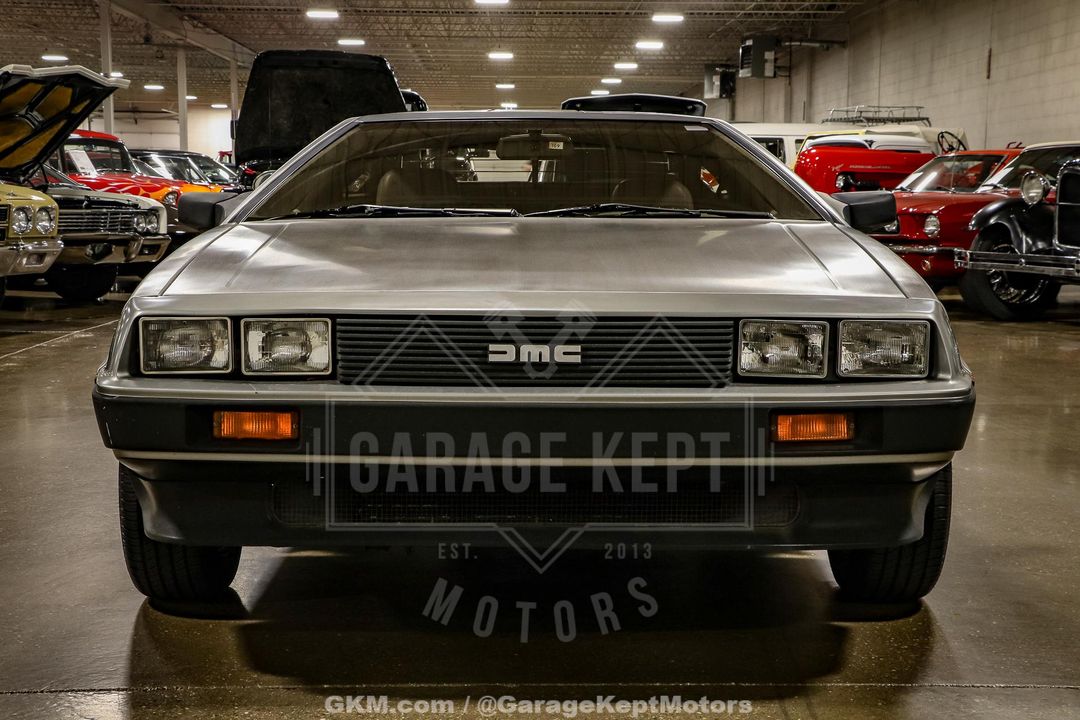 1981 DeLorean DMC-12