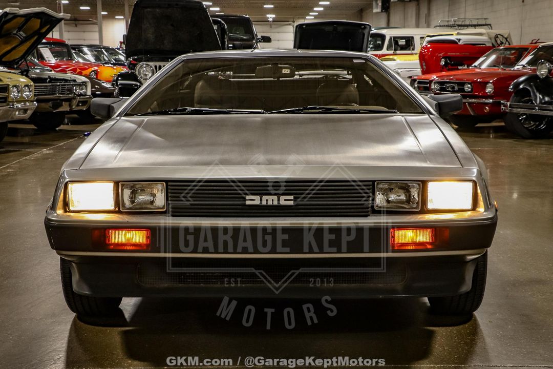 1981 DeLorean DMC-12
