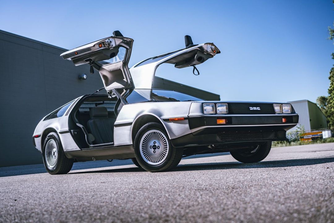 1981 DeLorean DMC-12