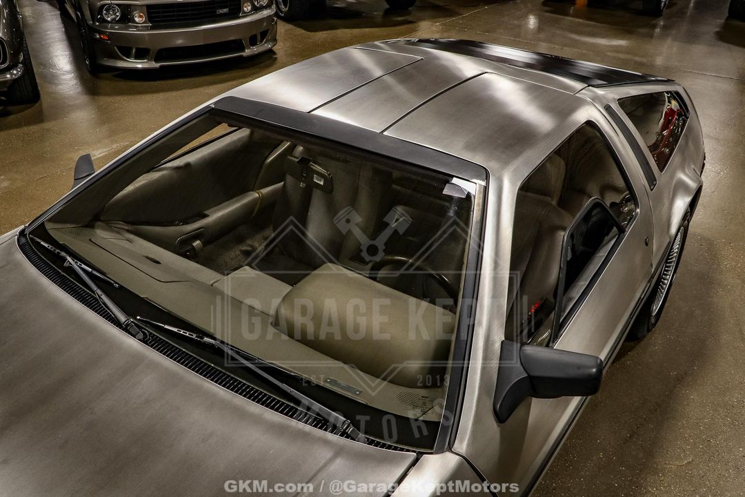 1981 DeLorean DMC-12