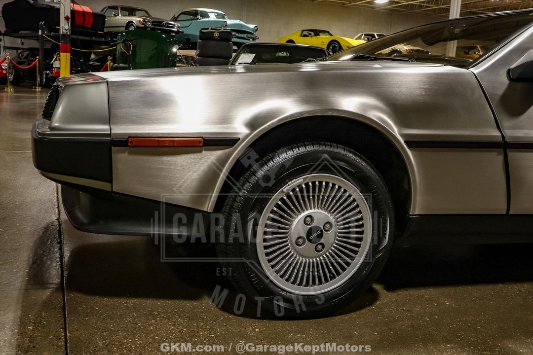 1981 DeLorean DMC-12