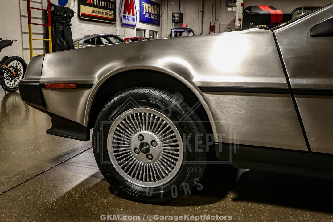 1981 DeLorean DMC-12