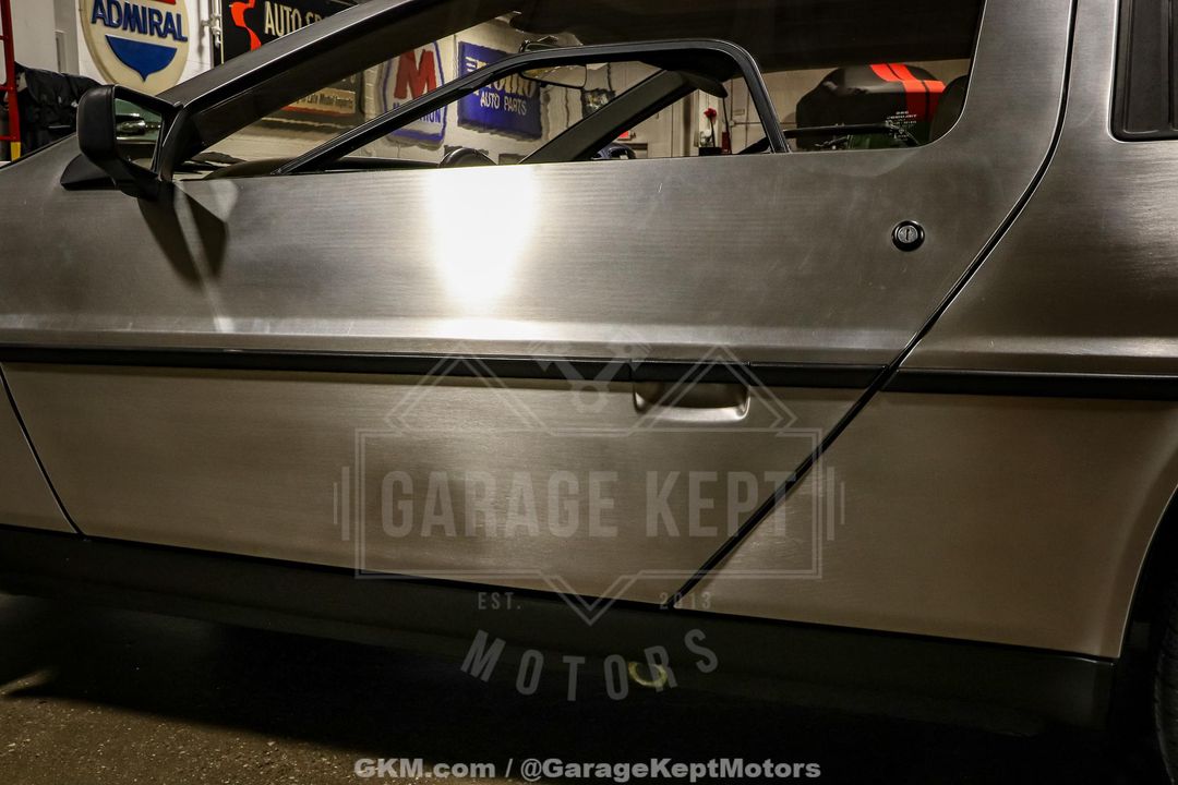 1981 DeLorean DMC-12