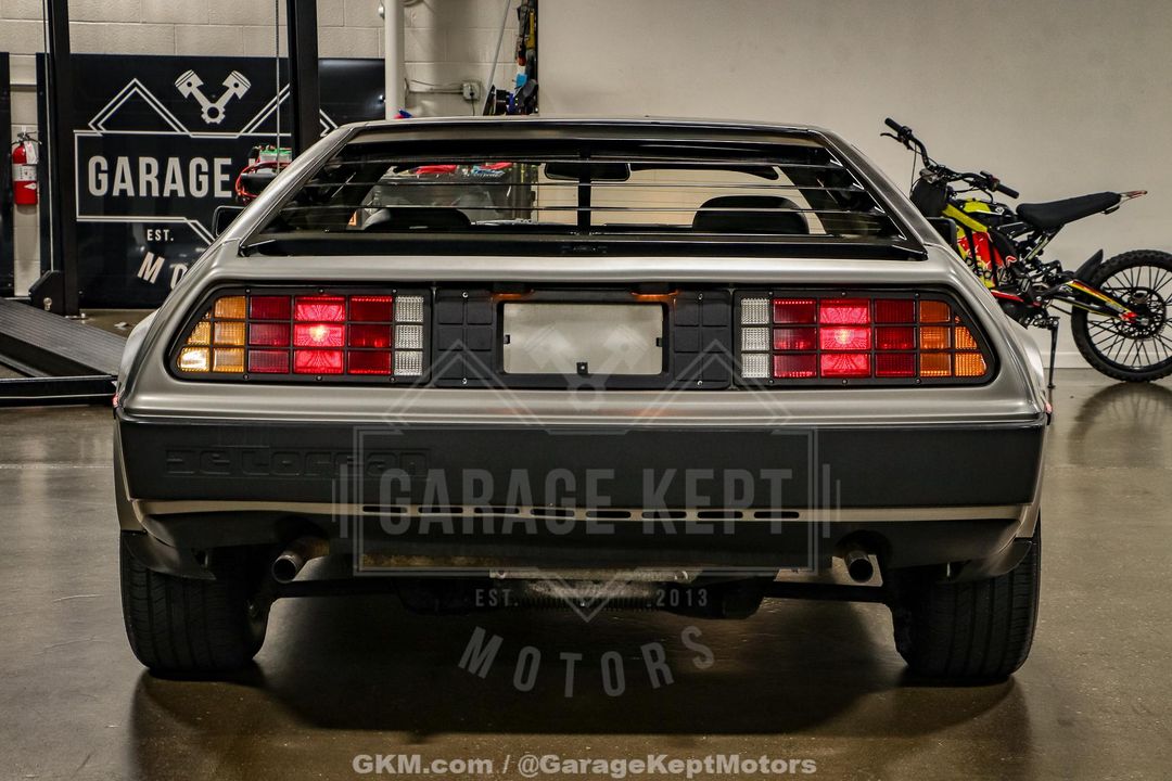 1981 DeLorean DMC-12