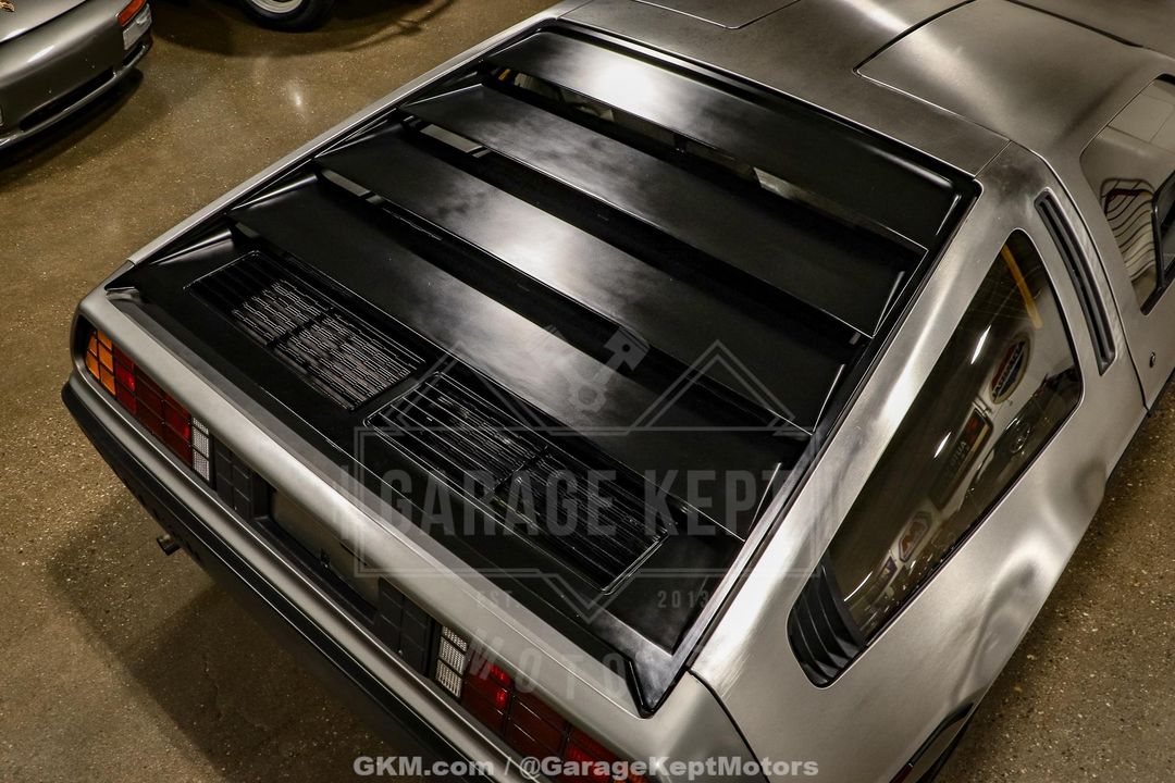 1981 DeLorean DMC-12
