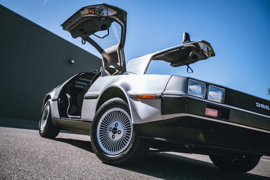 1981 DeLorean DMC-12