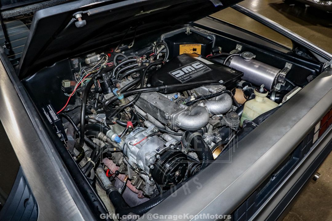 1981 DeLorean DMC-12