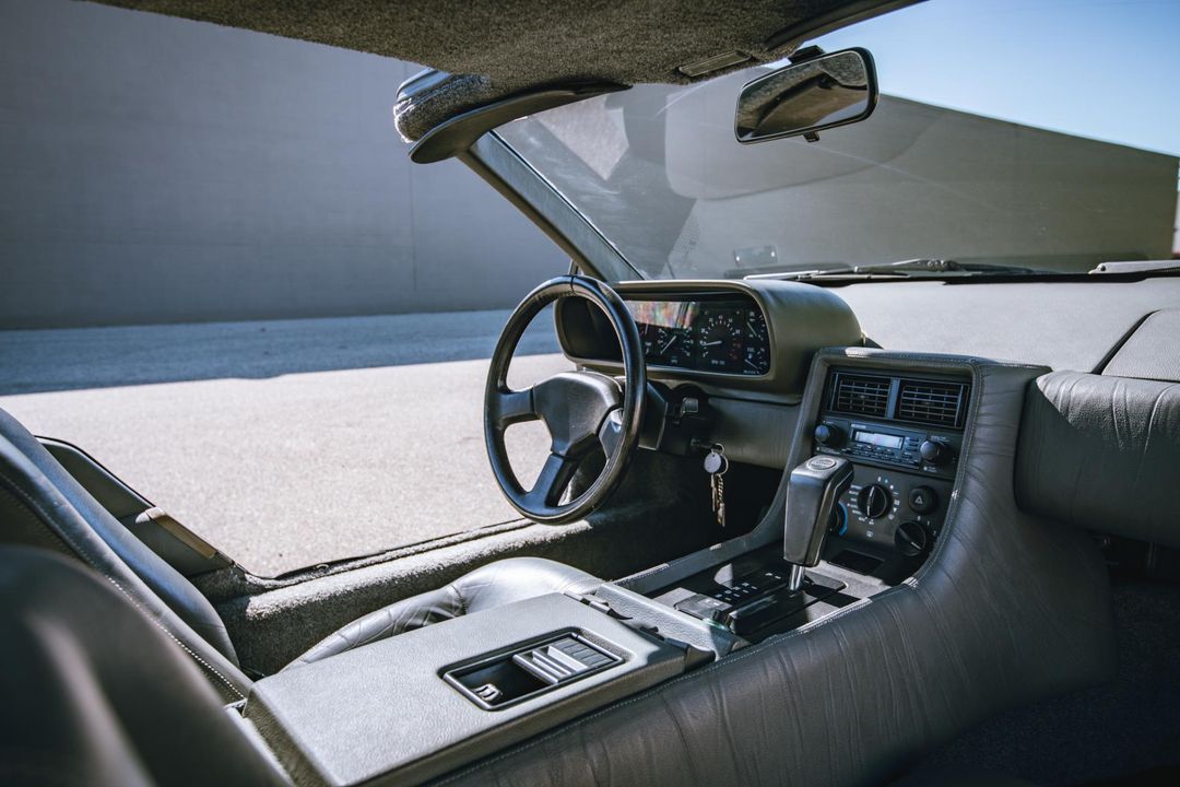 1981 DeLorean DMC-12