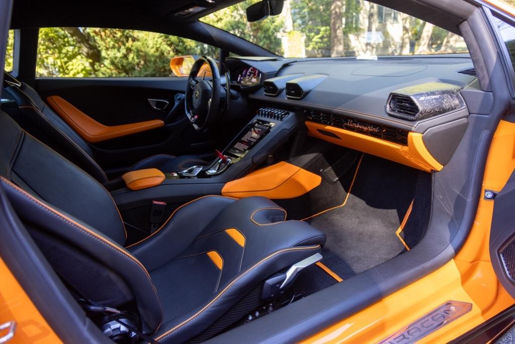 2021 Lamborghini Huracan EVO