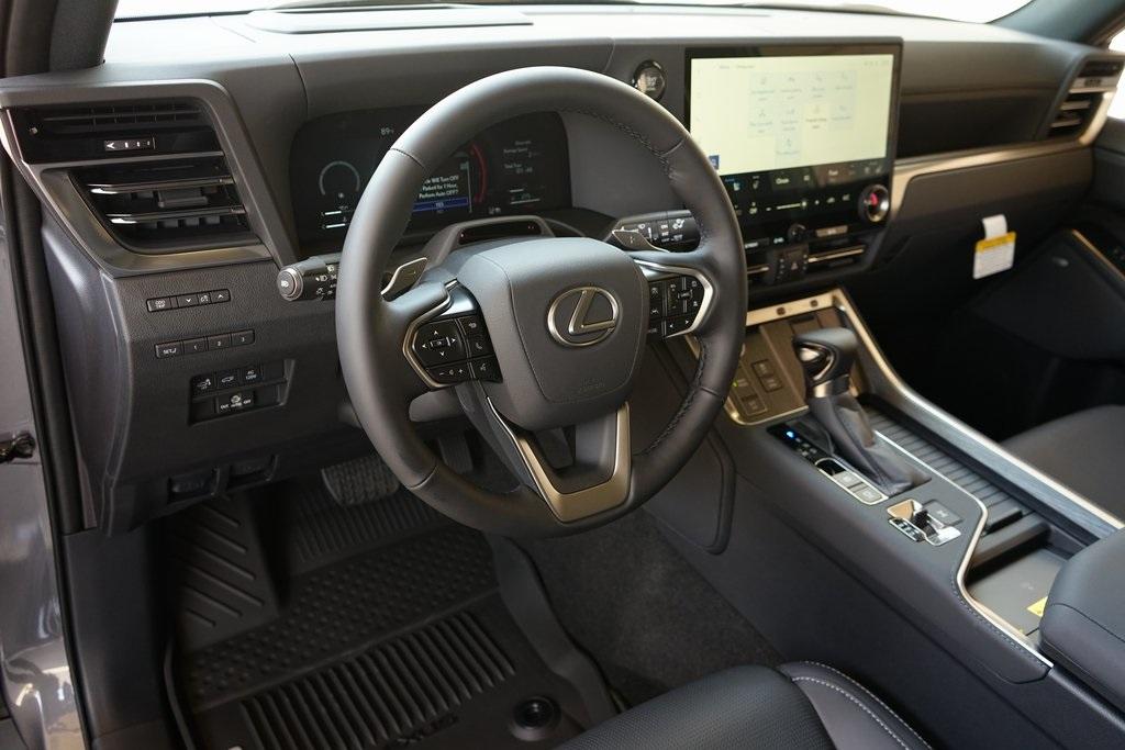 2025 Lexus GX 550