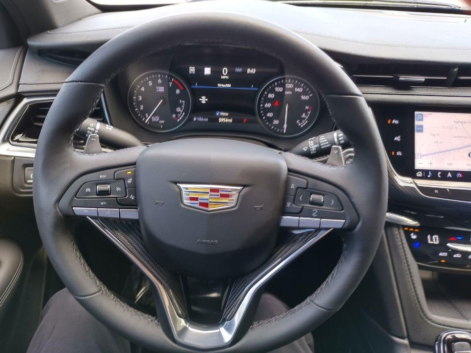 2024 Cadillac XT6