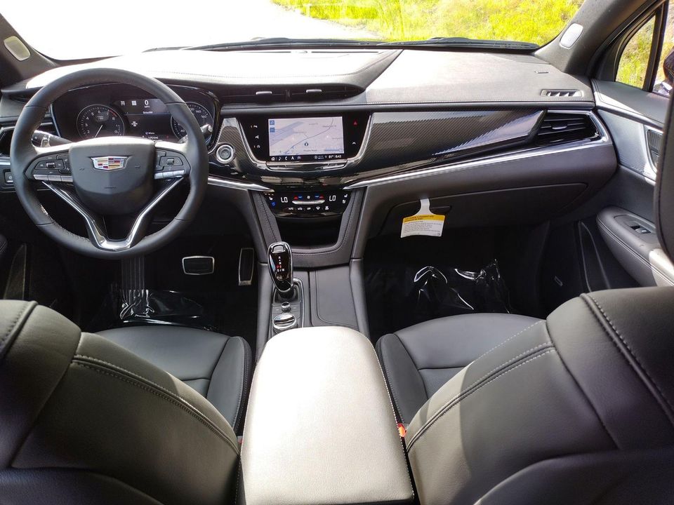 2024 Cadillac XT6