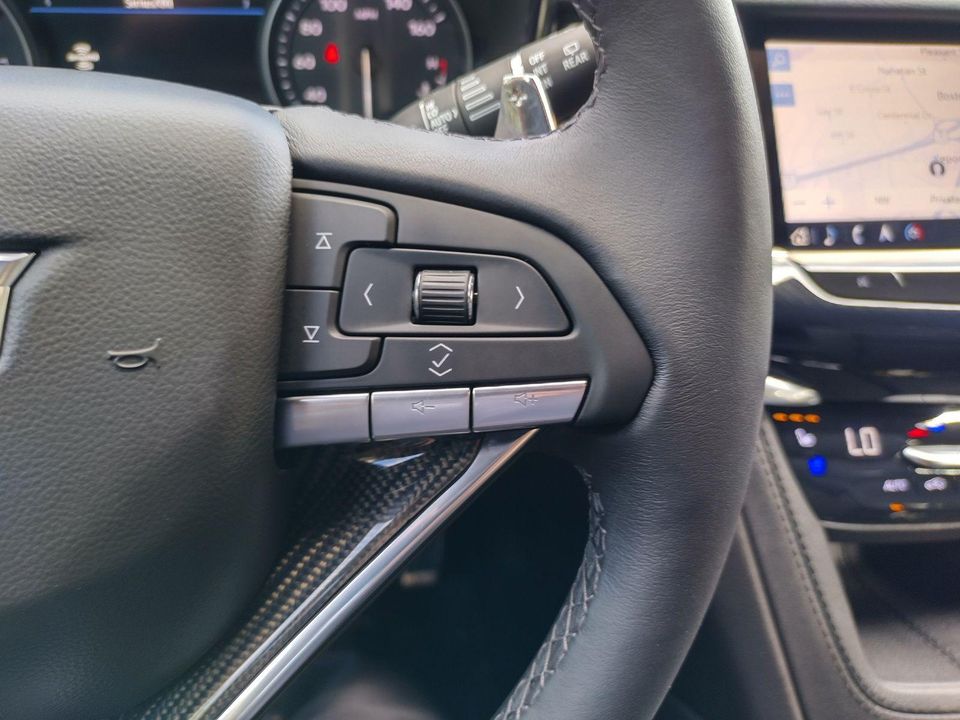 2024 Cadillac XT6