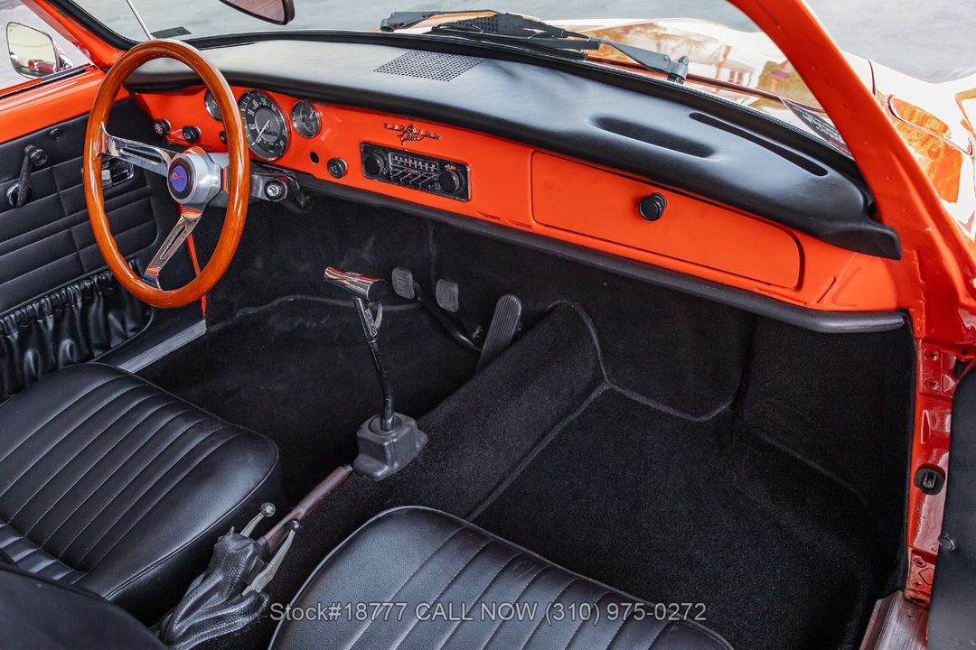 1971 Volkswagen Karmann Ghia