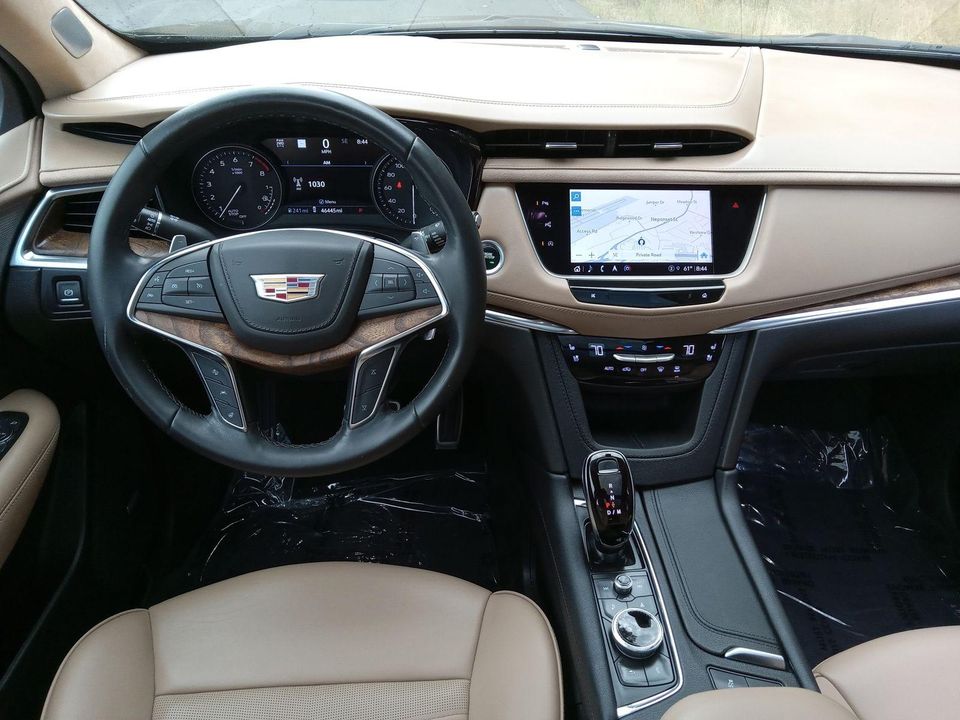 2022 Cadillac XT5