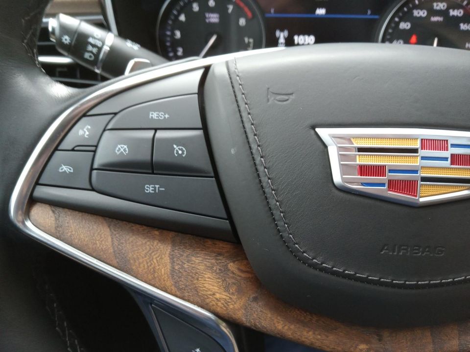 2022 Cadillac XT5