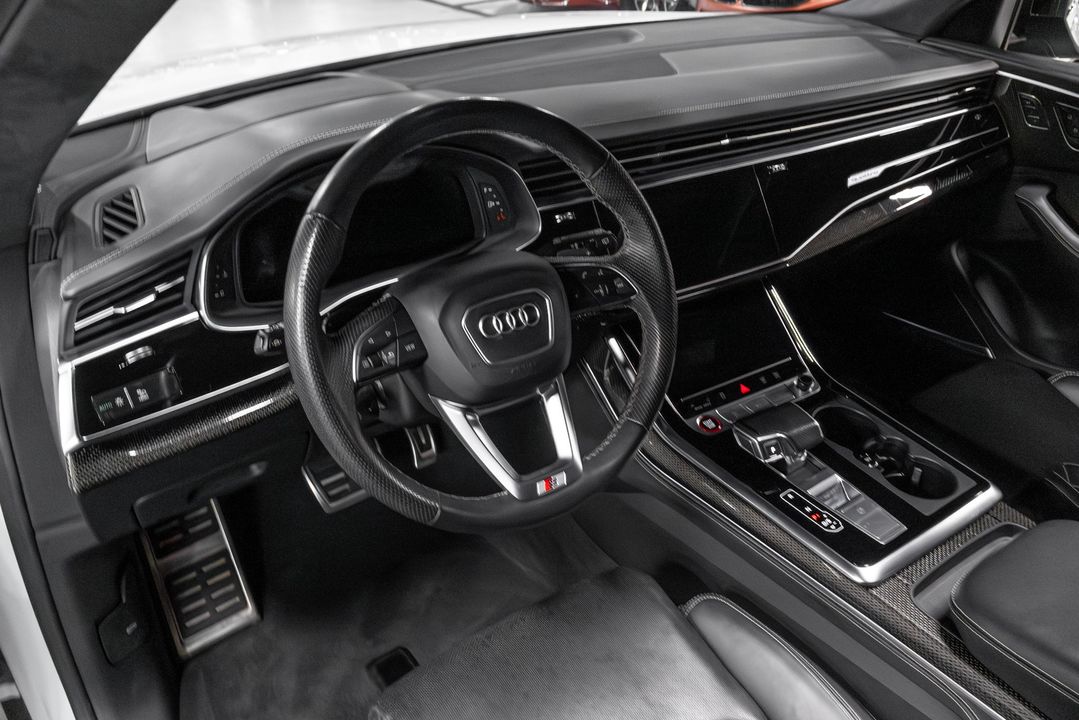 2023 Audi SQ8