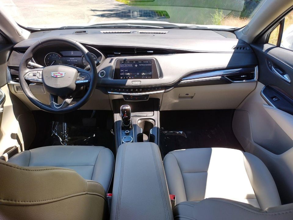 2023 Cadillac XT4