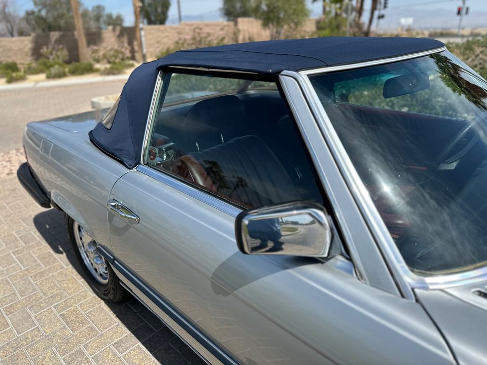1985 Mercedes-Benz 380SL