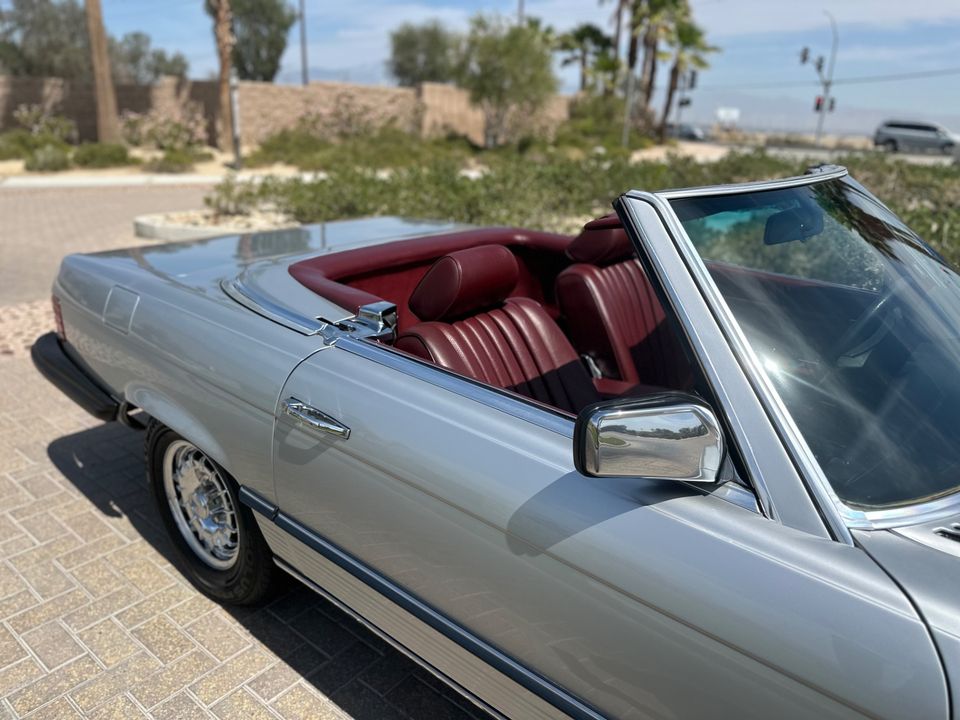 1985 Mercedes-Benz 380SL
