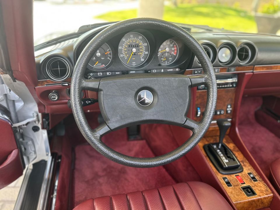 1985 Mercedes-Benz 380SL