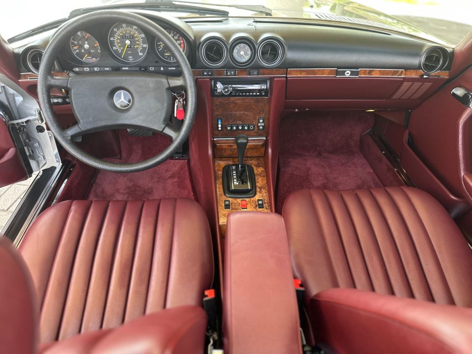 1985 Mercedes-Benz 380SL