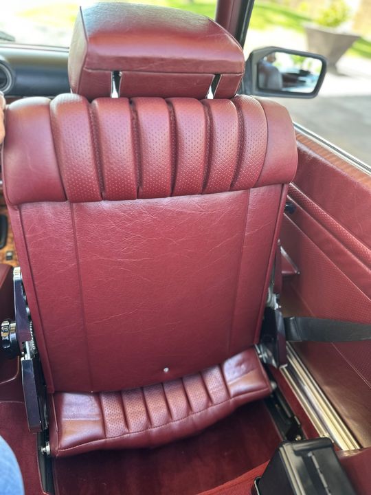1985 Mercedes-Benz 380SL
