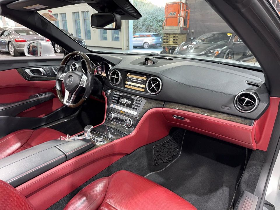 2013 Mercedes-Benz SL550