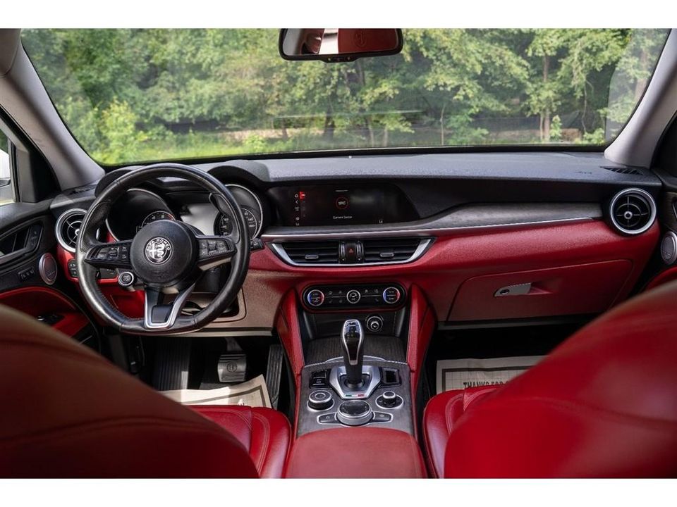 2020 Alfa Romeo Stelvio