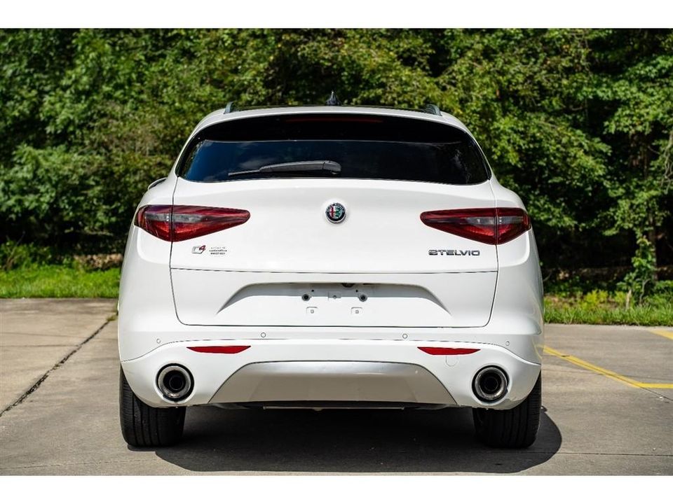 2020 Alfa Romeo Stelvio