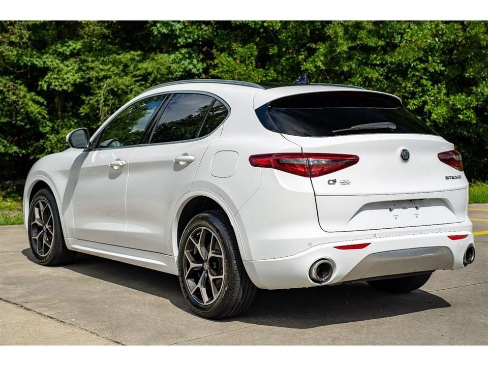 2020 Alfa Romeo Stelvio