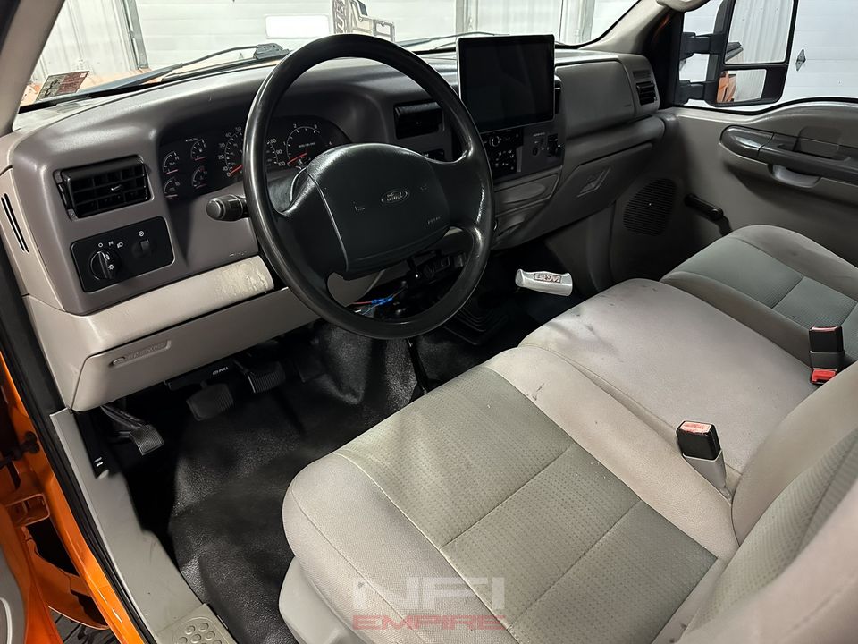 2001 Ford F350 Super Duty Regular Cab