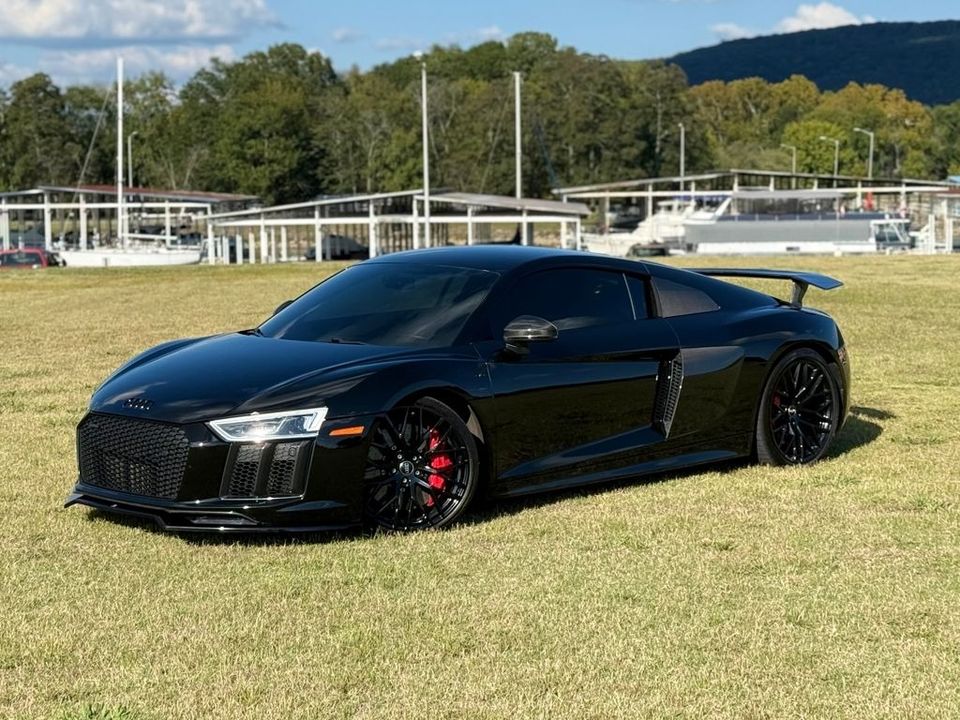 2017 Audi R8