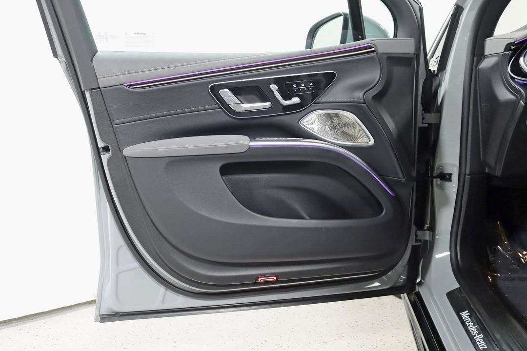 2023 Mercedes-Benz EQS