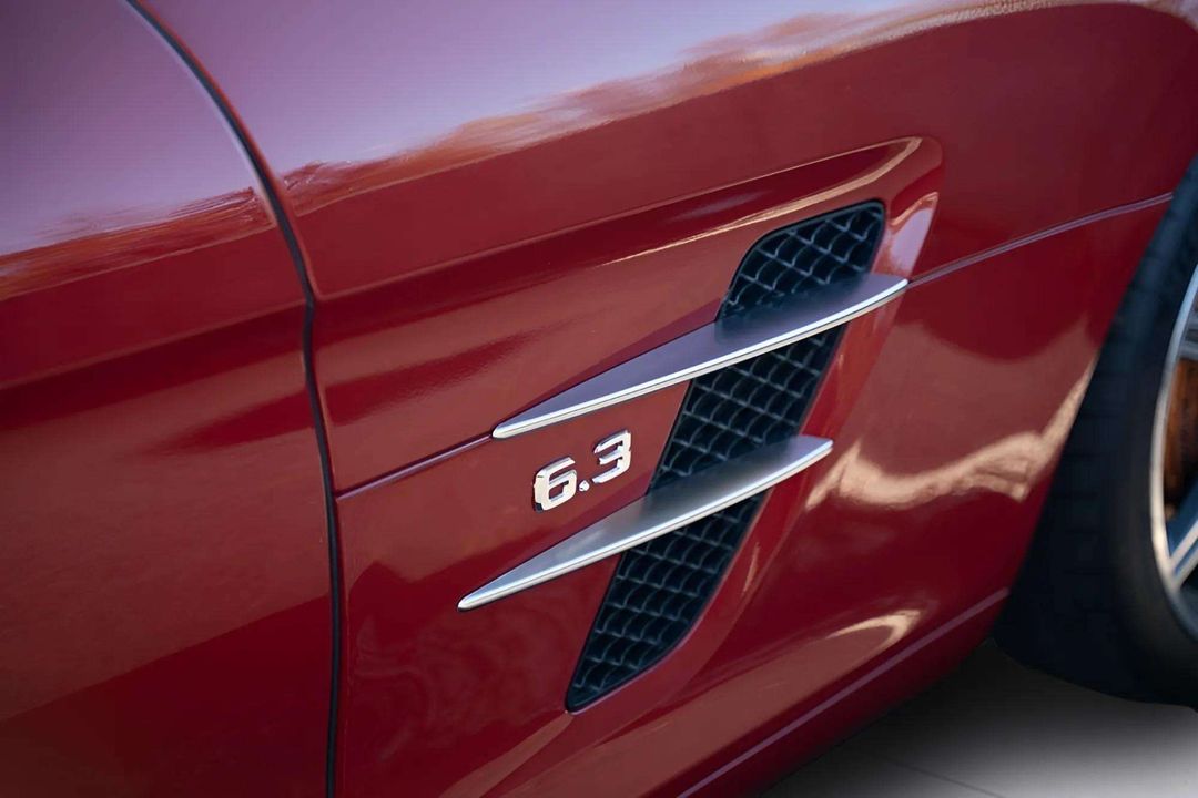 2012 Mercedes-Benz SLS AMG