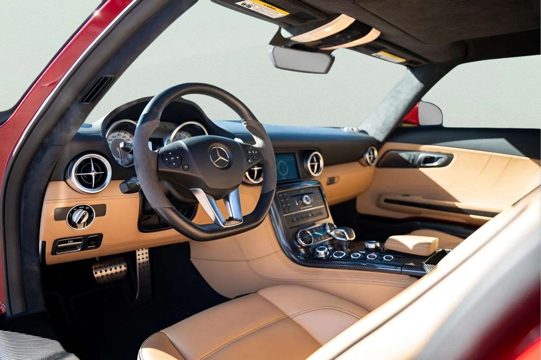 2012 Mercedes-Benz SLS AMG