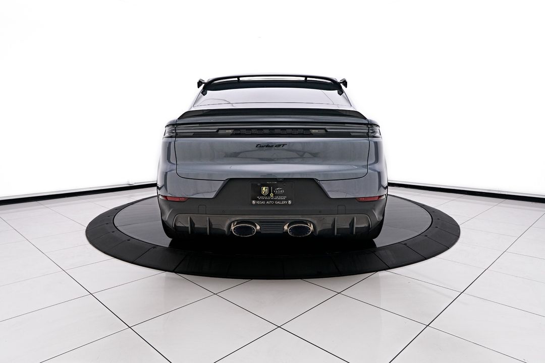 2024 Porsche Cayenne Coupe