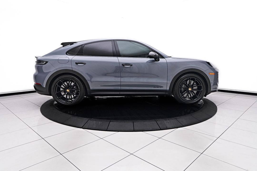 2024 Porsche Cayenne Coupe