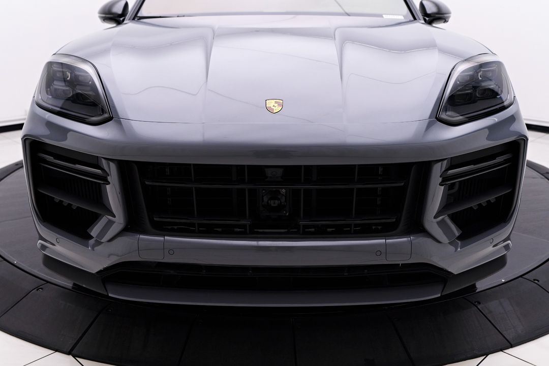 2024 Porsche Cayenne Coupe