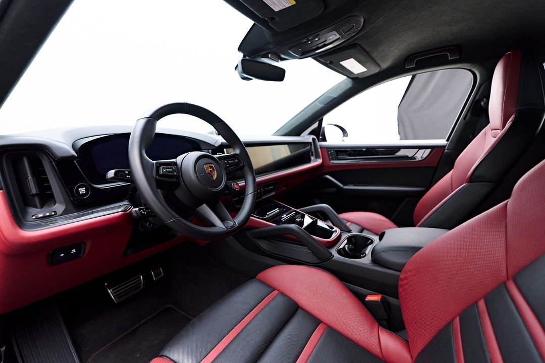 2024 Porsche Cayenne Coupe