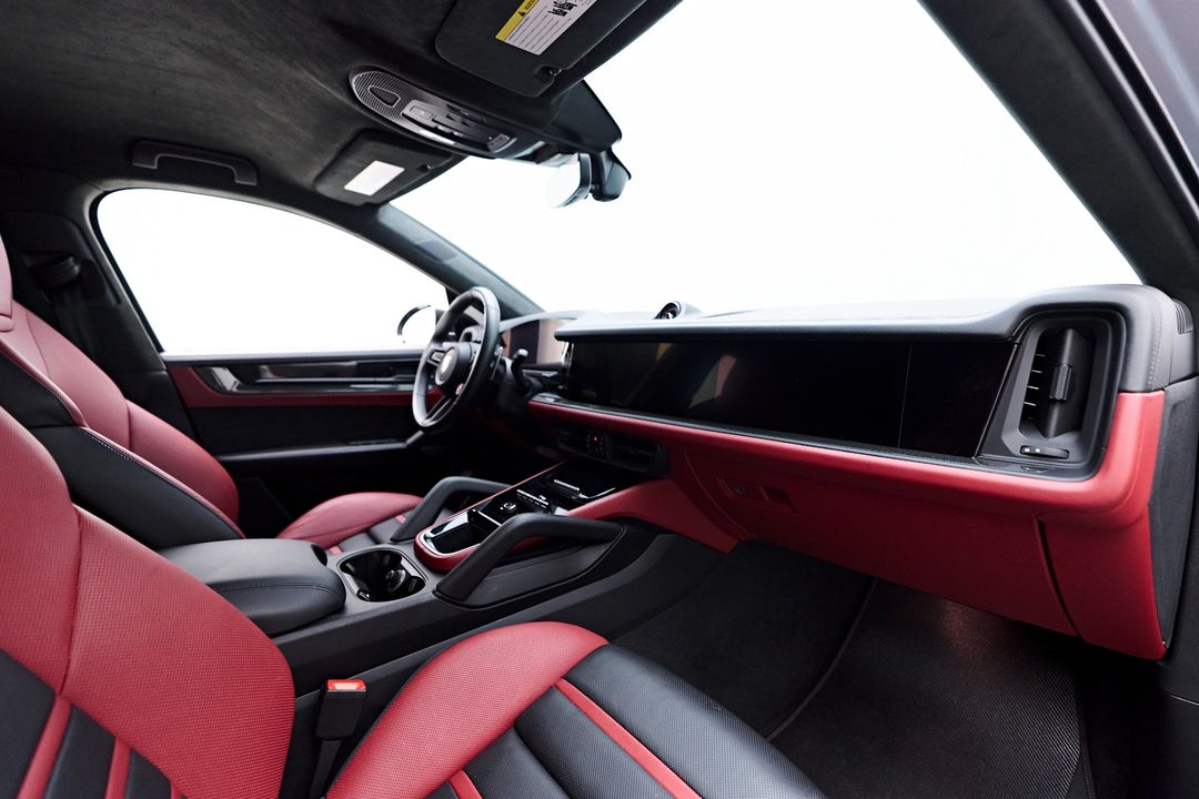 2024 Porsche Cayenne Coupe