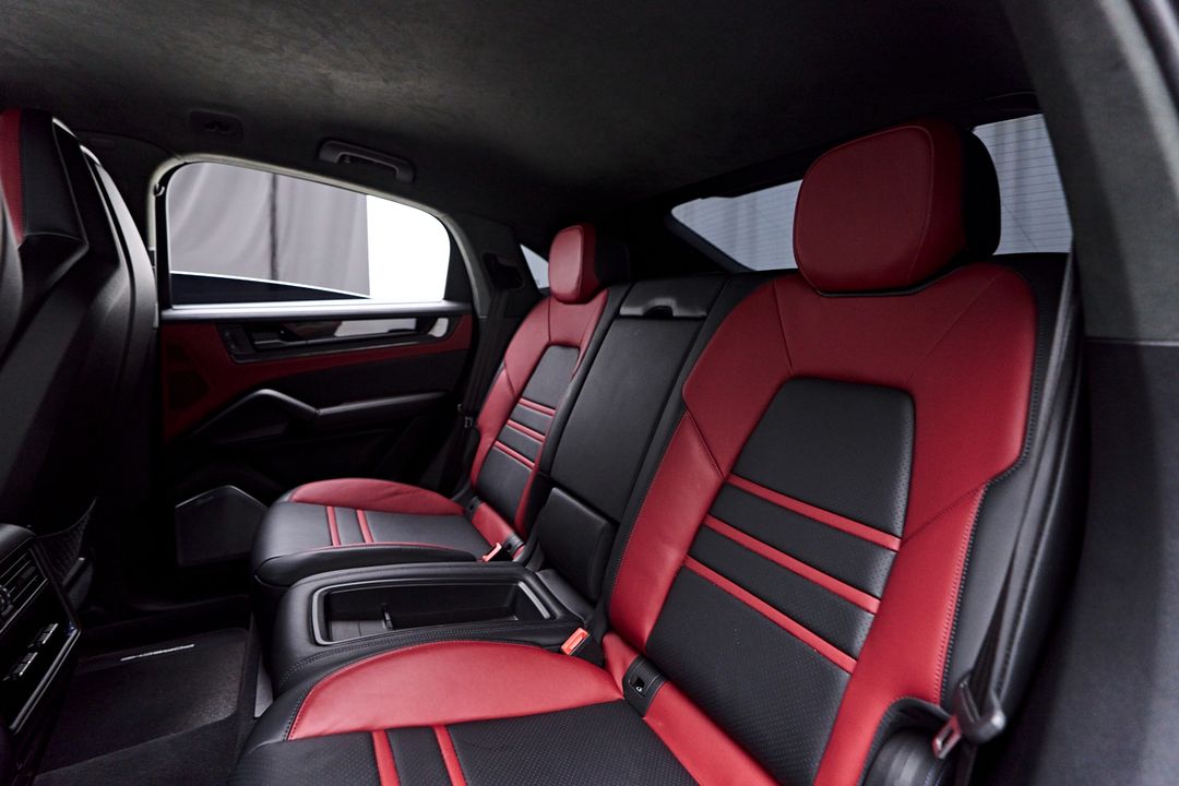 2024 Porsche Cayenne Coupe