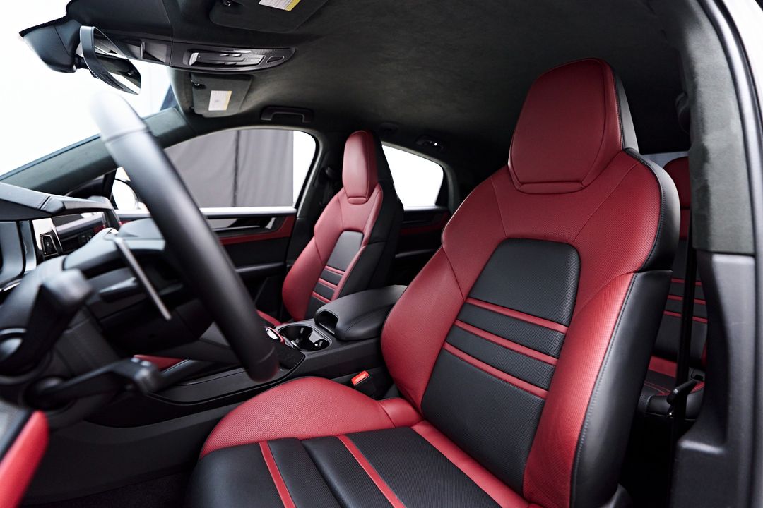 2024 Porsche Cayenne Coupe