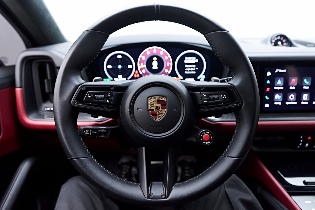 2024 Porsche Cayenne Coupe