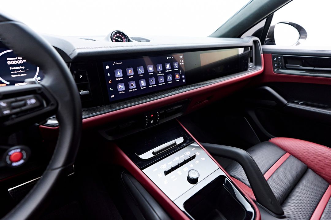 2024 Porsche Cayenne Coupe