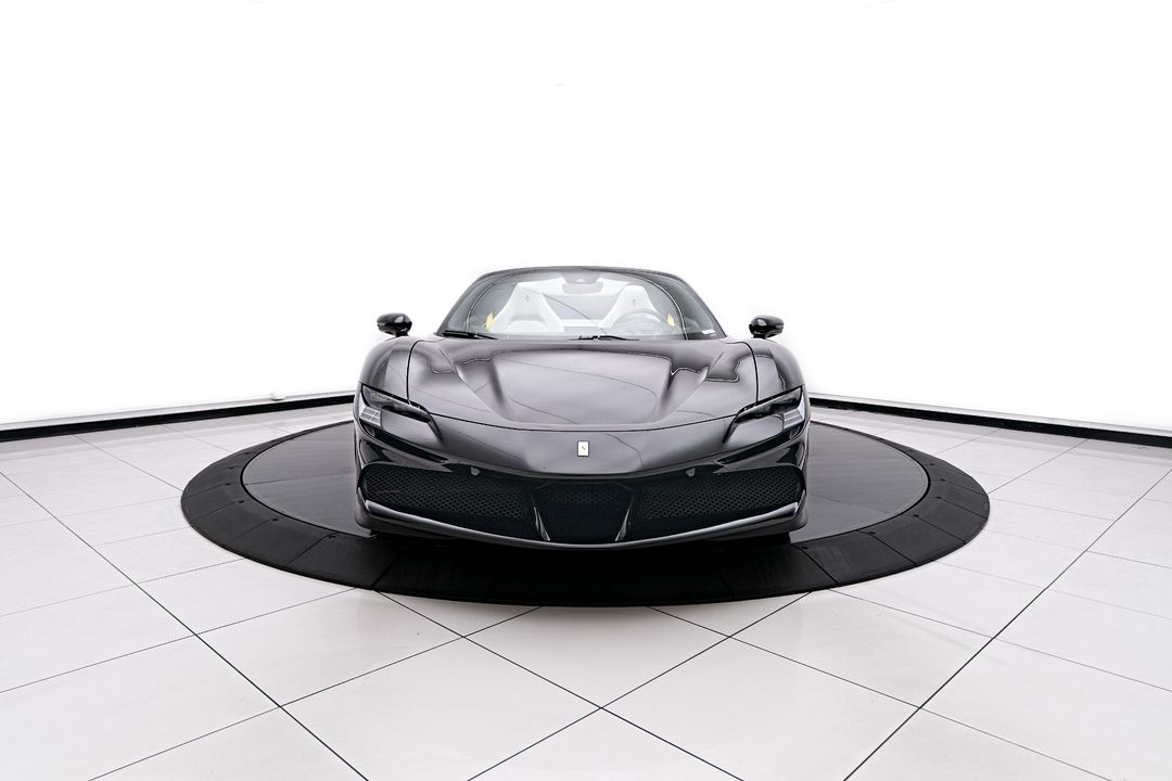 2024 Ferrari SF90 Spider